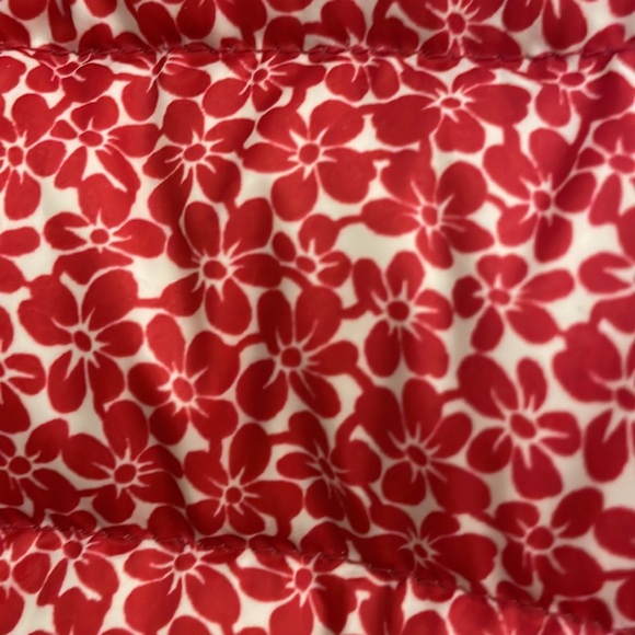 GUC pink flowered 12-18 month puffer coat - Picture 3 of 4